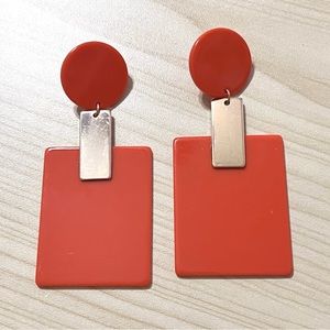 Orange geometric earrings!